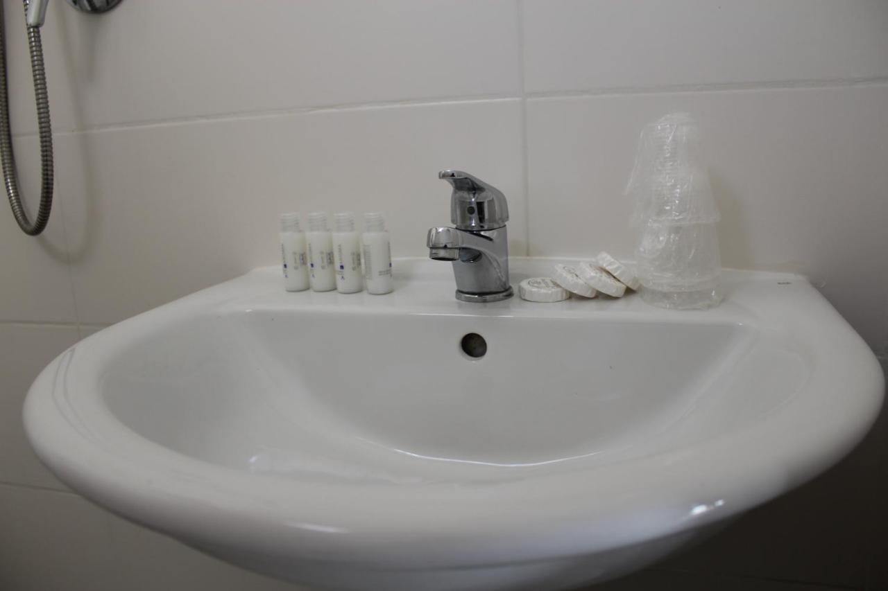 Hotel Mora ريميني المظهر الخارجي الصورة